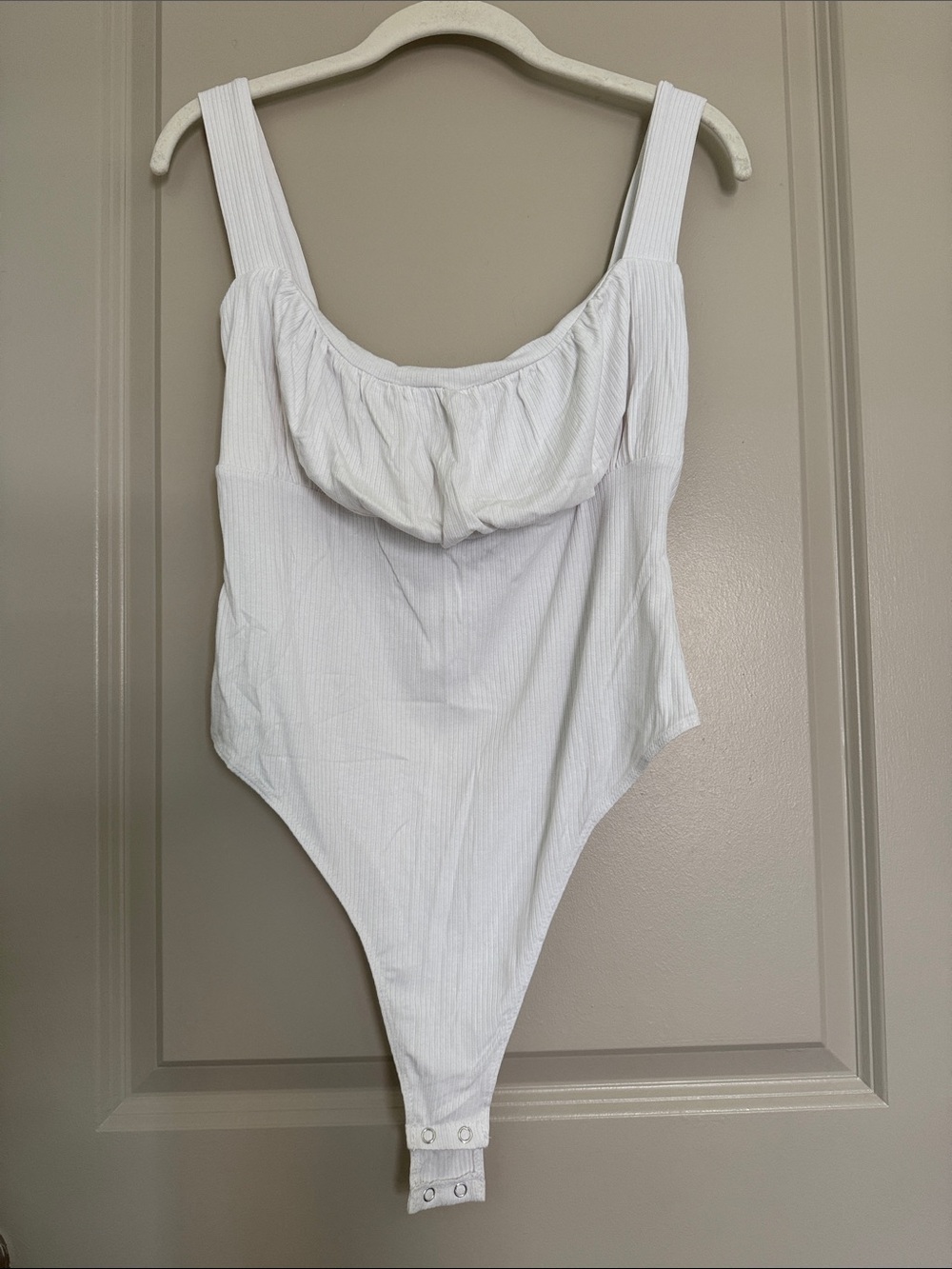 Rue21 White Ribbed Scoop Neck Bodysuit